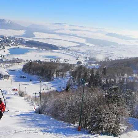 Avec Loggia A Super Besse, Proche Des Pistes - Fr-1-814-112 * Besse-et-Saint-Anastaise