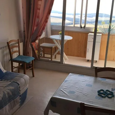 Avec Loggia A Super Besse, Proche Des Pistes - Fr-1-814-112 *